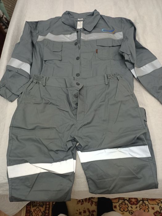 Продается спец.одежда