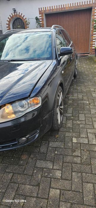 Vând Audi A4, 
Mașina se prezintă în star