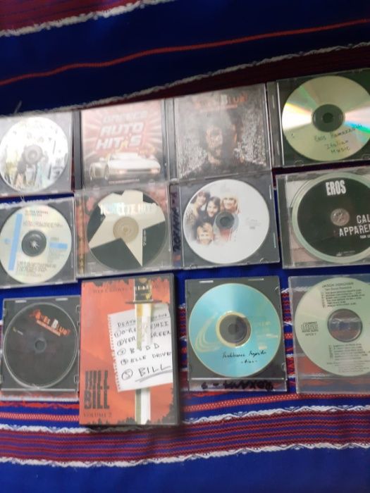 casete audio si cd-uri muzica usoara