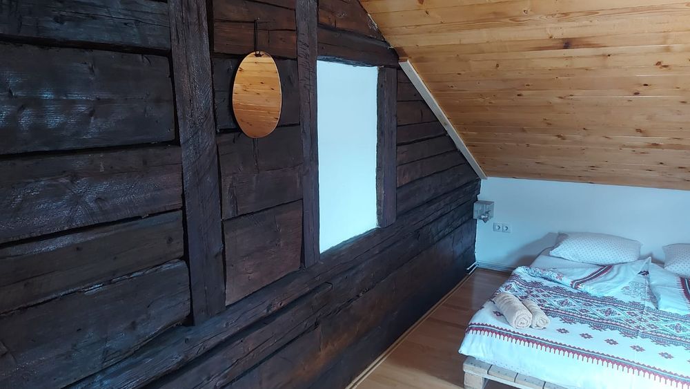 Cabana cu ciubar de inchiriat