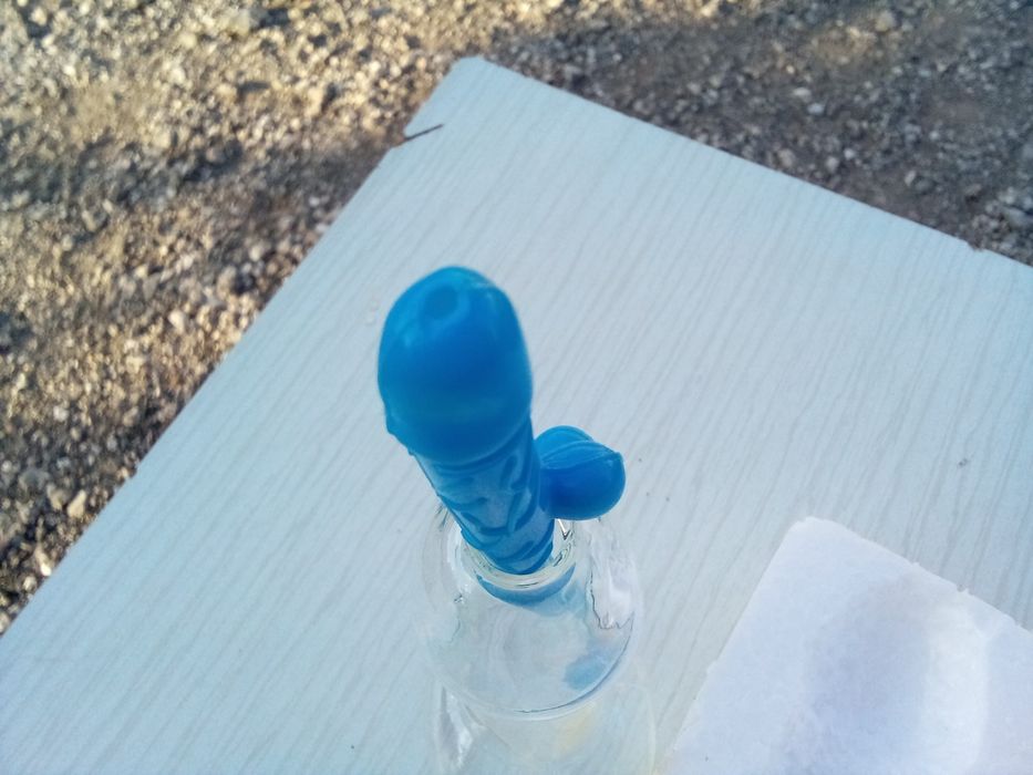 Нови чаши с екстравагантна форма за дамско парти