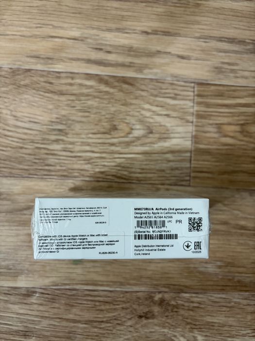 Продаётся  айр подс