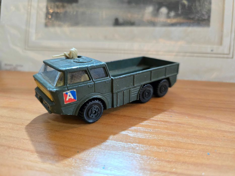 Колекция колички и самолетчета - Dinky и MATCHBOX само за колекционери !