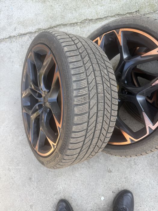 2 anvelope iarna Continental 255/35 R20 dot 2523 rulate 7000 km