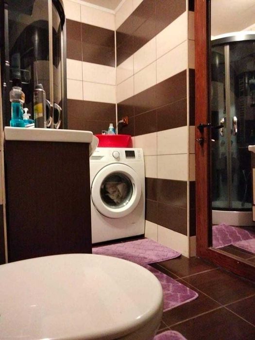 Inchiriez apartament modern Piața Mare