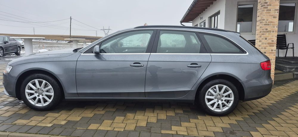 Audi A4 ---an fabricație 2012---Euro 5