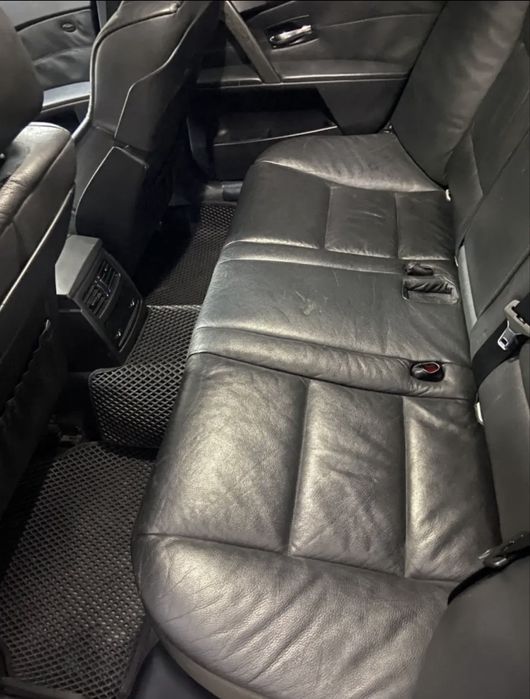 Продам BMW 530 E60