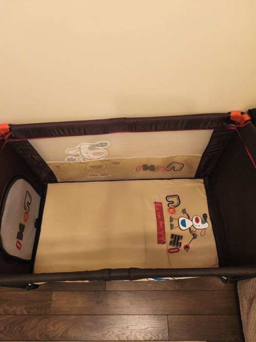 Бебешка сгъваема кошара