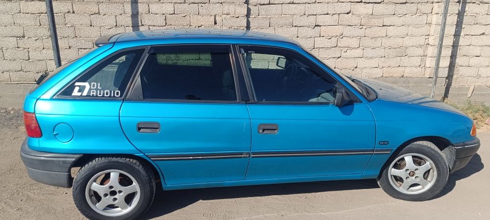 Опель астра ф     ,