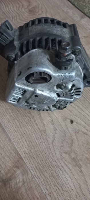 Продам генератор на тайоту любой  марки