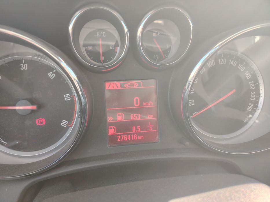 Opel Astra j 2014