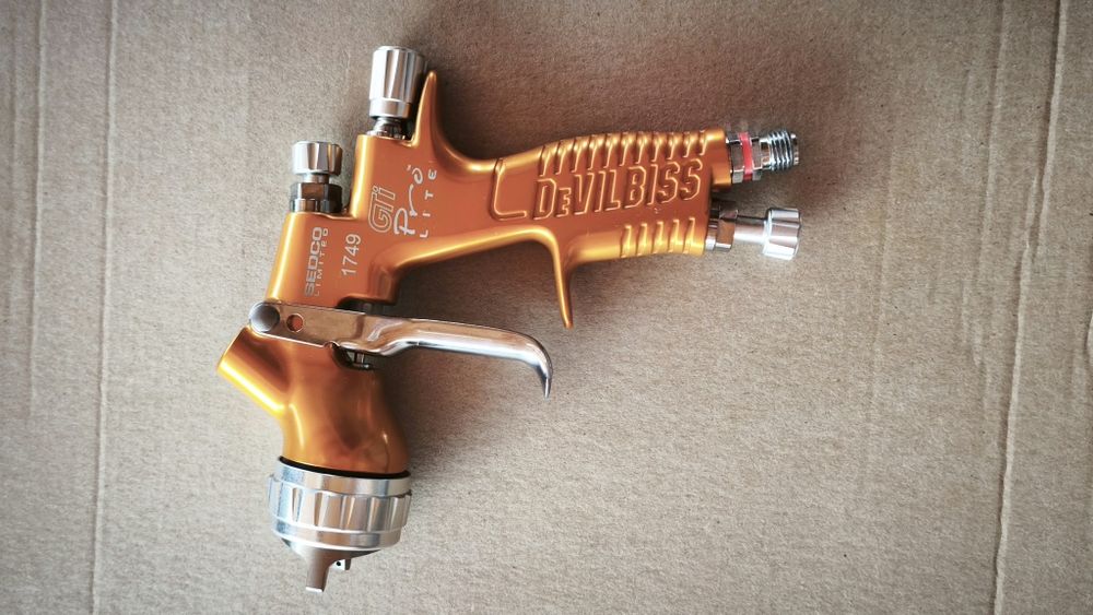 Vand pistol vopsit