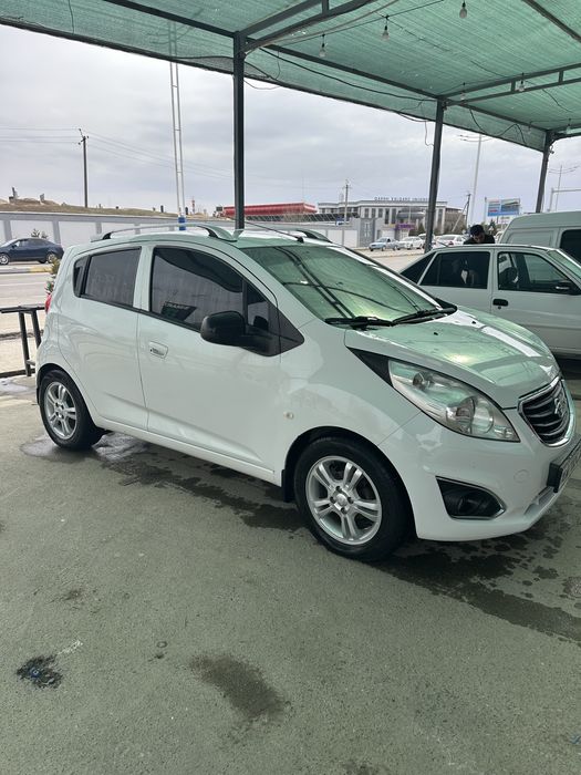 Фулл наварот спарк сотилади