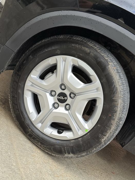 Kia sonet 2025/24