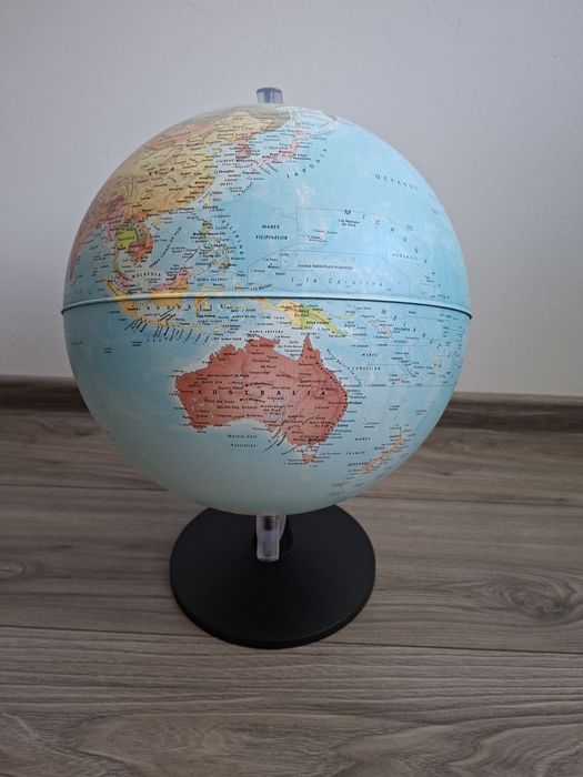 Glob pamantesc  cu suport