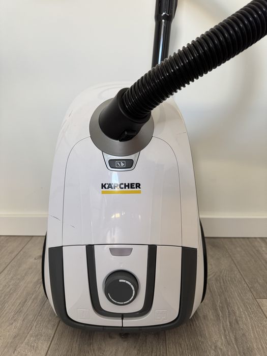 Прахосмукачка Karcher VC 2 PREMIUM 1 + подарък торбички