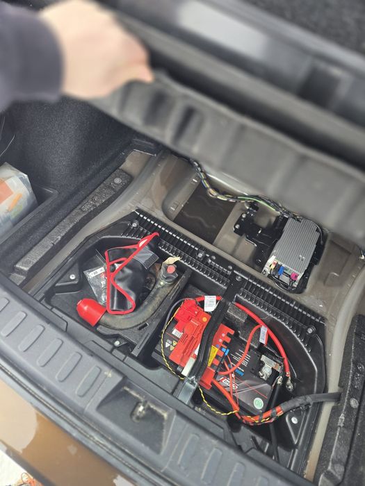 Bmw X1 1.8d cutie Automată