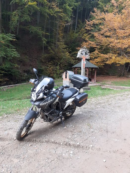 Honda transalp 700