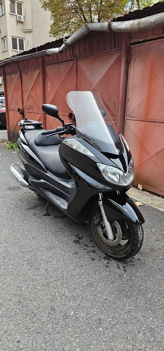 Yamaha Majesty 400 - Maxi scooter 2006