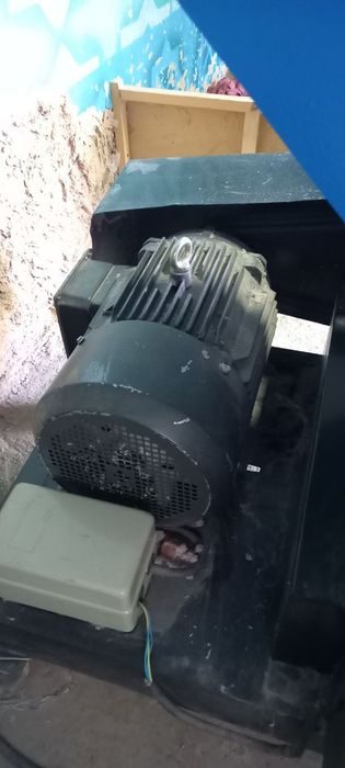 Дробилка  15 кв 380 в Ппх, ПП, Пэт и жидкий обой.