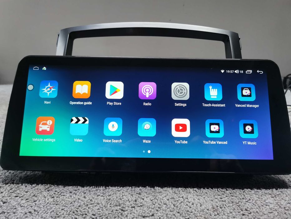 Navigatie Android Mitsubishi Pajero 2006-2012 octacore 12,3inch