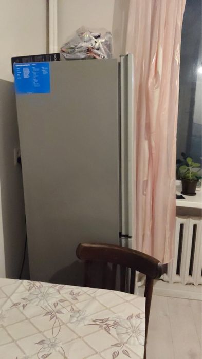 Холодильник midea