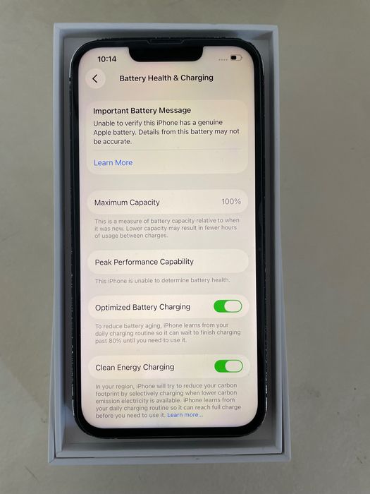 Продавам черен iPhone 13 128gb