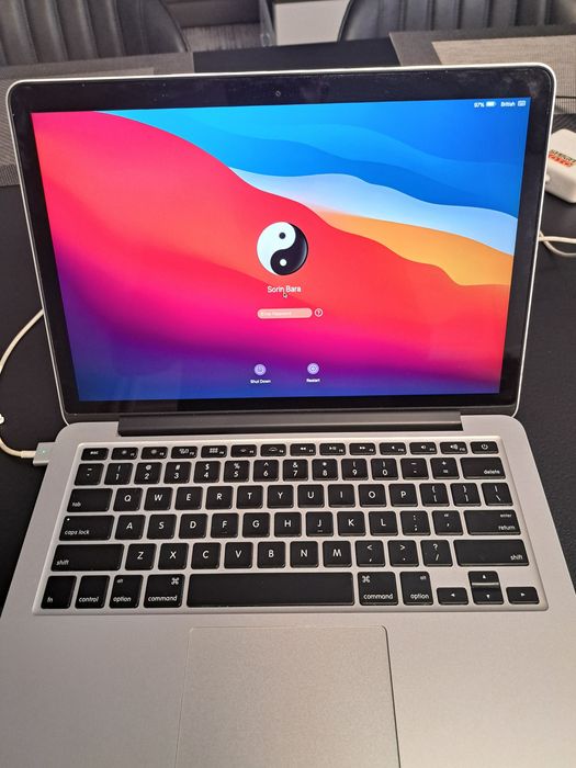 imac late 2013 21,5 inch 2,7Ghz i5 8gb ram 500 SSD macbook pro 2014