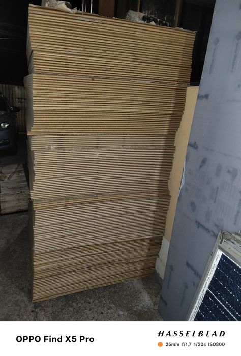 Vând 2 paleti carton