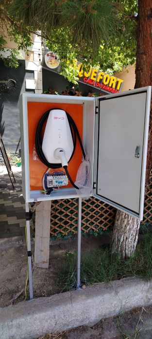 Установка зарядное устройство для Электромобилей.
7квт зарядка установ