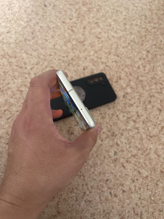 Срочно продам galaxy s21 fe