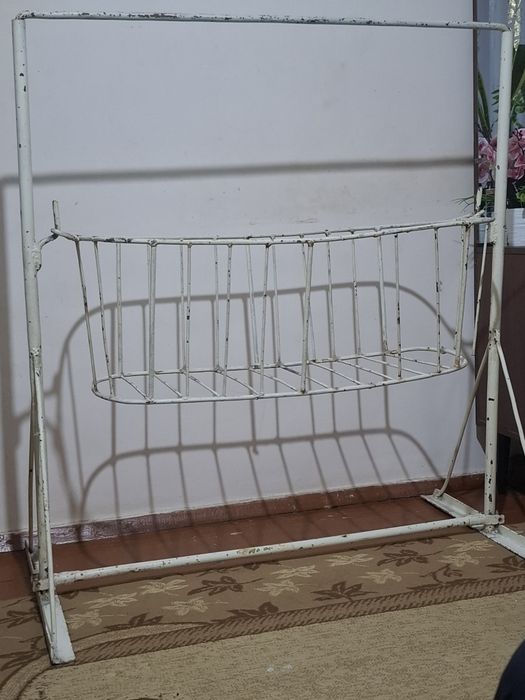 Temir belanchak beshik