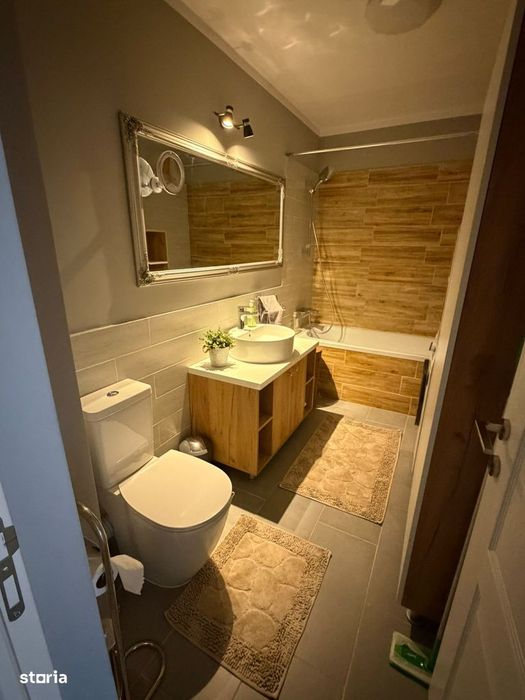 Apartament decomandat, finisat modern, zona Eroilor