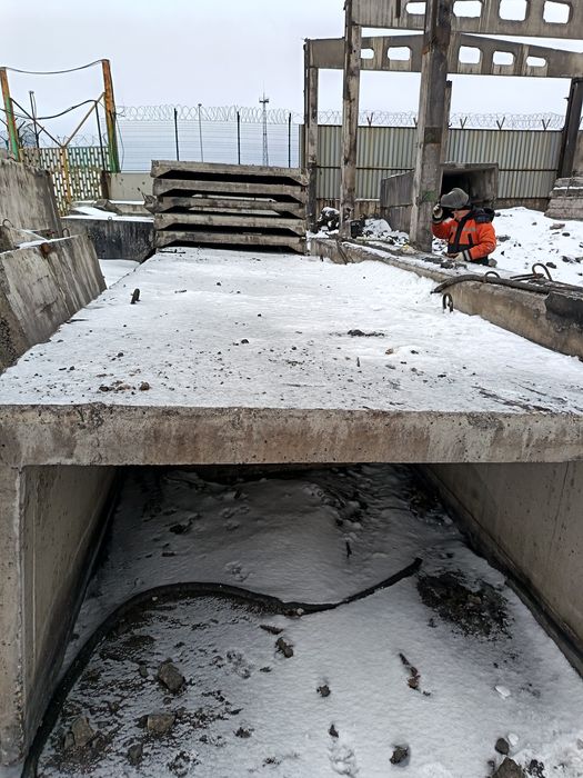 Продам лотки в хорошем сочтоянии