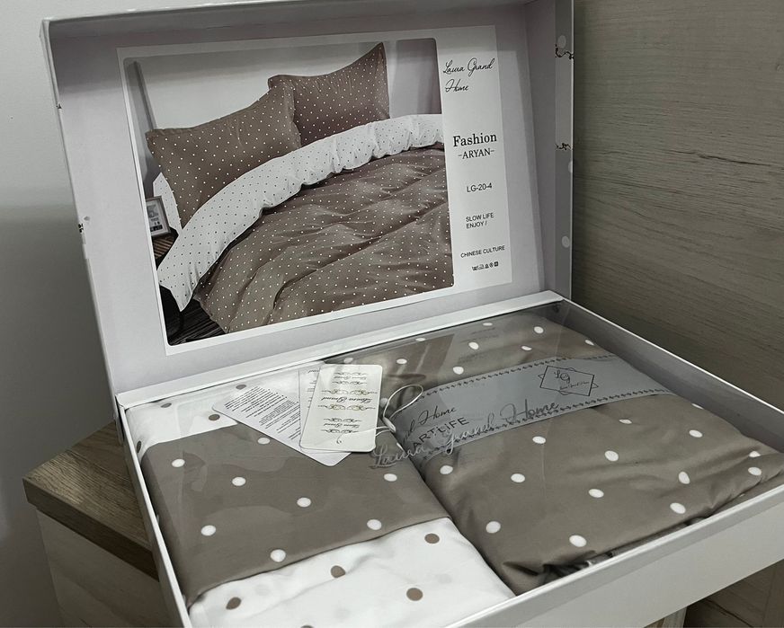 Set lenjerie pat premium Laura Grand Home - mai multe culori