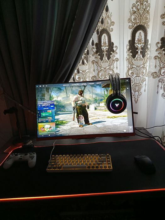 Igravoy kompyuter komplekt sotiladi