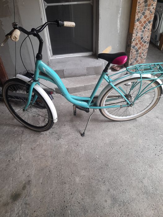 Bicicleta de vanzare,bicicleta se afla in stare buna ,pt mai multe detali sunlight la nr de tel 0725496021