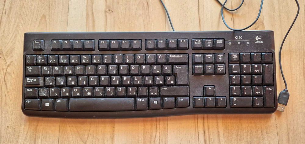 USB клавиатура Logitec К120