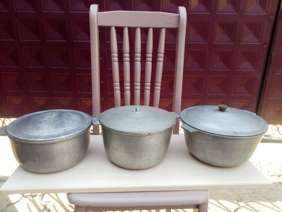 Казаны советские, чугунные.
