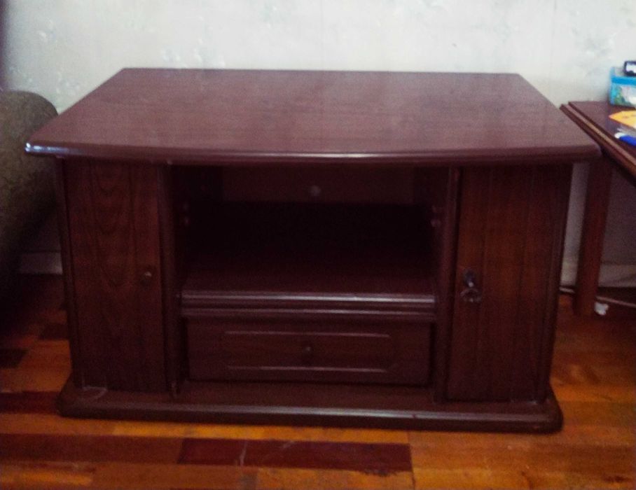 Мебель для телевизора