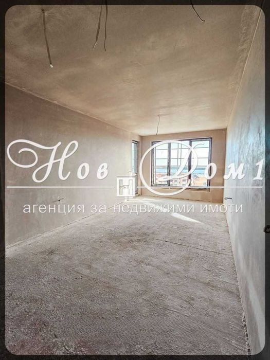 Изток - ЮГ / Пред АКТ 15 / Среден Етаж / Панорама !!