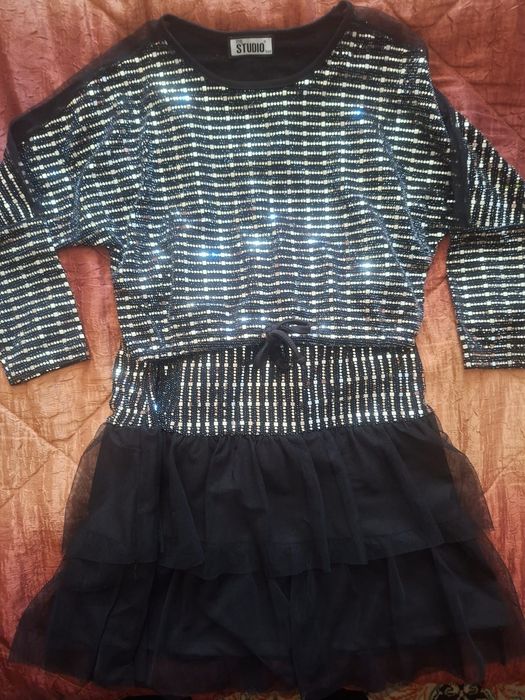 Продам костюм и юбку