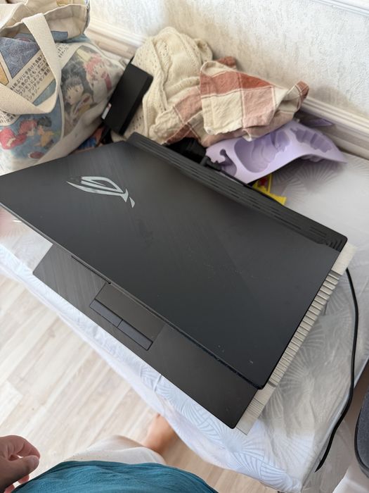 Продаю ноутбук Asus Rog Strix GL531GT