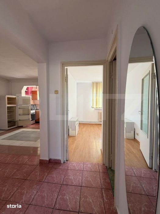 Apartament 2 camere, decoandat, 54 mp, zona Micro III
