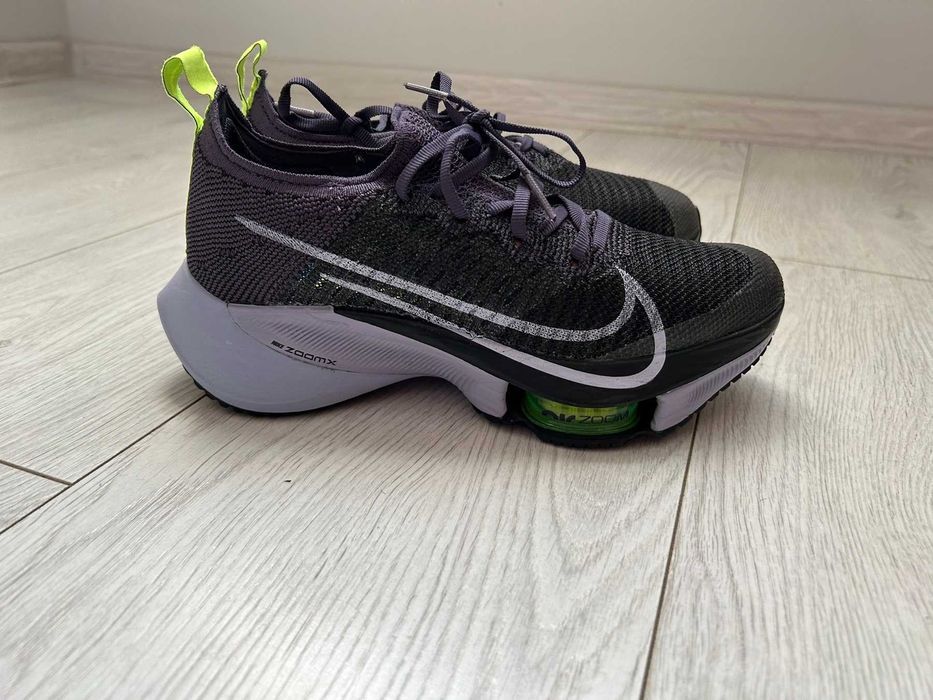 Nike air zoom tempo next%