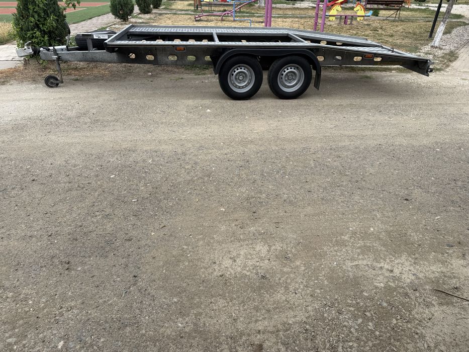 Platformă 2 tone 2025/09