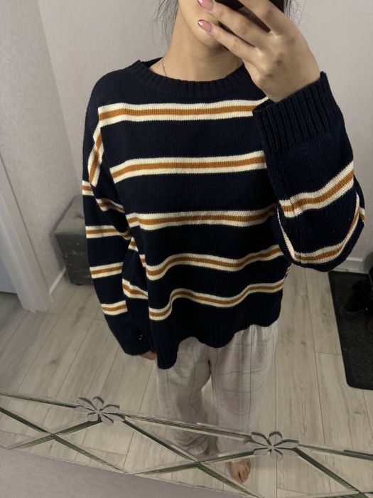 Кофта,свитеры.