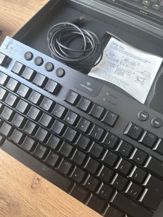 Клавиатура LOGITECH G915 TKL черный