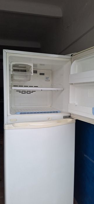 Холодильник LG, 1 м 70 см