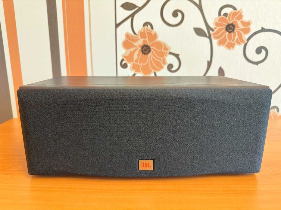 Централна тонколона JBL Northridge E Series EC25 (75W / 8 Ohms) – Черна